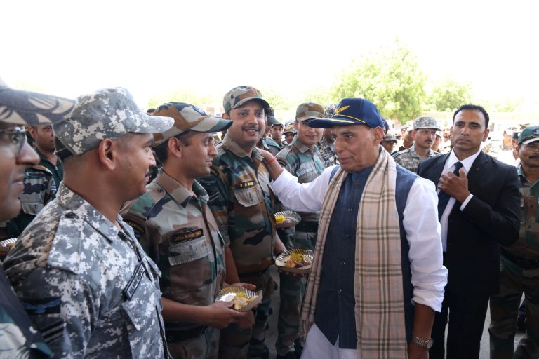 Picture Abhi Baaki Hai – Rajnath Singh Tells Pak